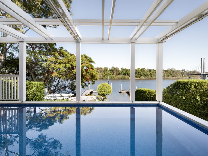 29 Brisbane Corso, Fairfield, Qld 4103 Property Details