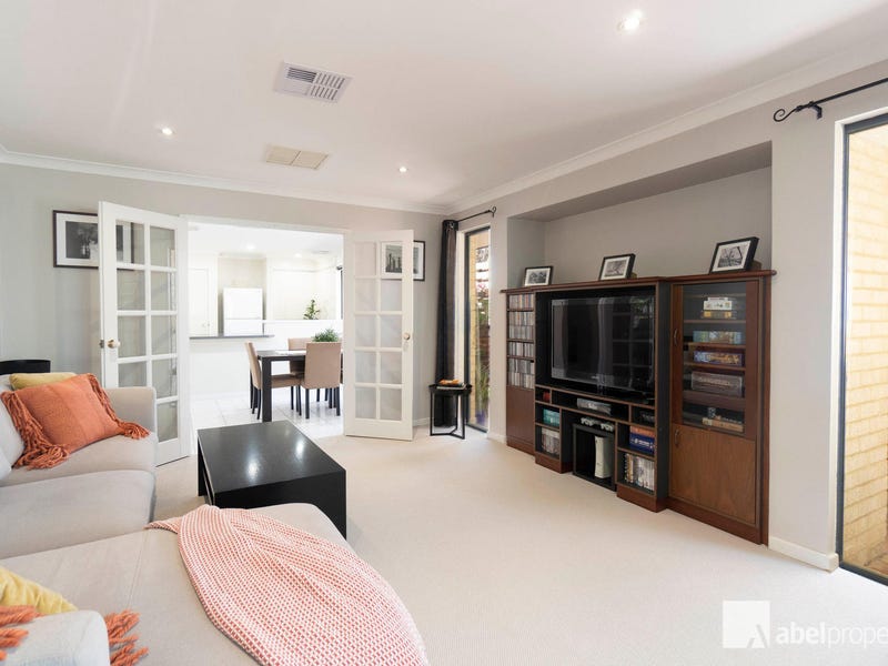 21 Coode Street, Bayswater, WA 6053 Property Details