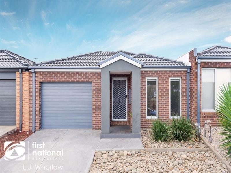2/41 Baggygreen Street, Sunbury, Vic 3429 Property Details