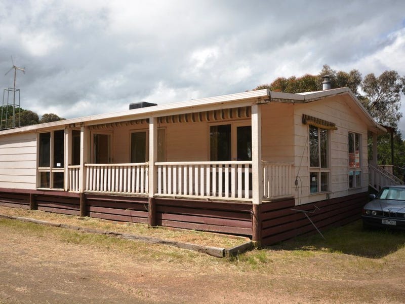 261 Walsh's Road, Stawell, Vic 3380 Property Details