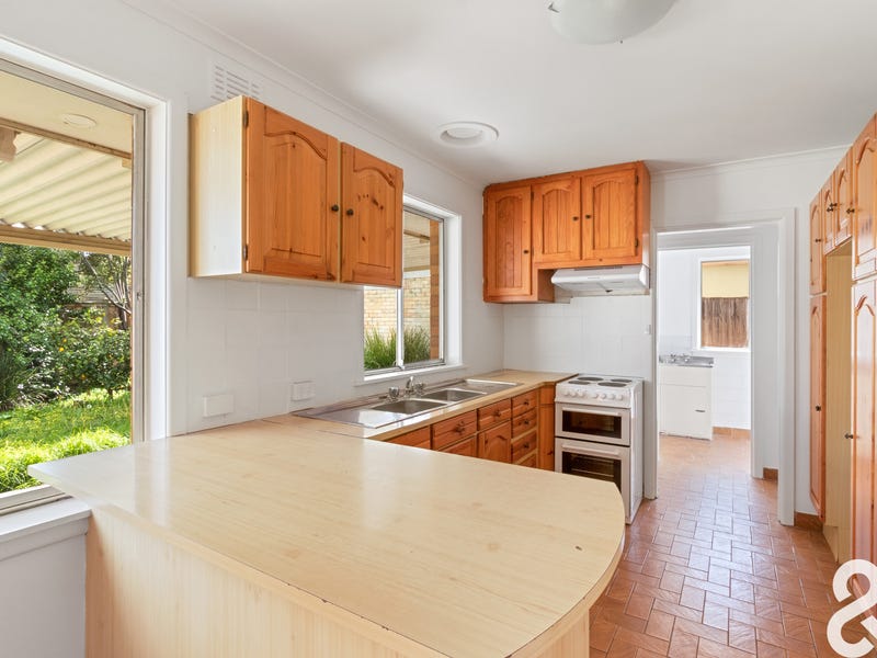 20 Flag Street, Kingsbury, VIC 3083