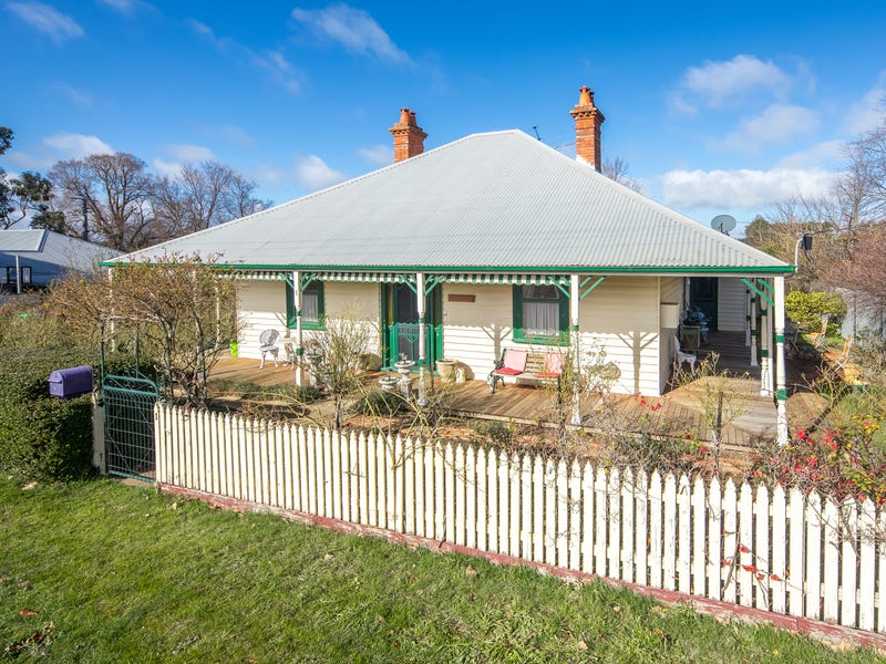 1B Dunsford Street, Lancefield, Vic 3435 Property Details