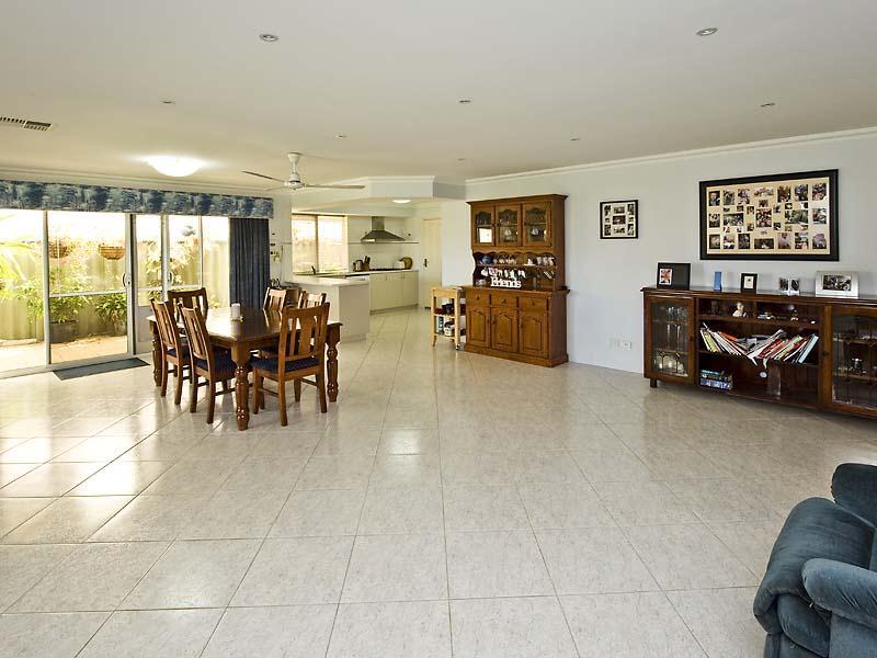 123 Bayside Boulevard, Port Kennedy, WA 6172