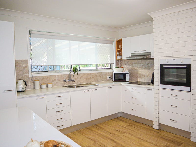 13 Matilda Street, Burleigh Heads, QLD 4220