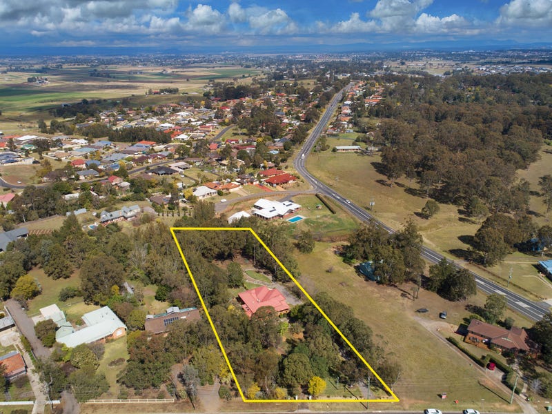 9 Largs Avenue, Largs, NSW 2320 Property Details