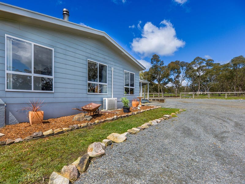 33 Dorsett Road, Marulan, NSW 2579 Property Details