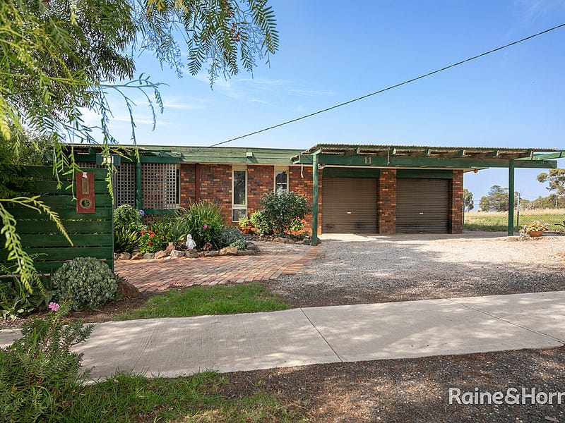 11 Diggers Restcoimadai Road, Diggers Rest, VIC 3427