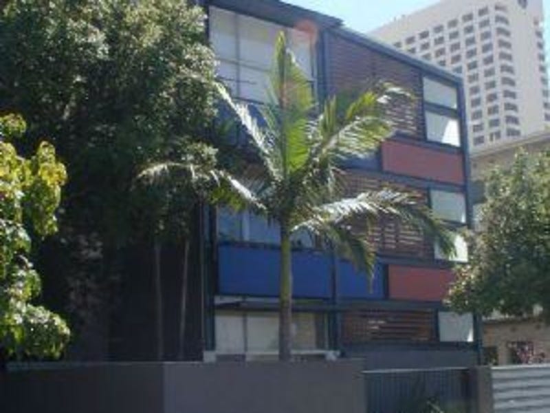 34/124 Terrace Road, Perth, WA 6000