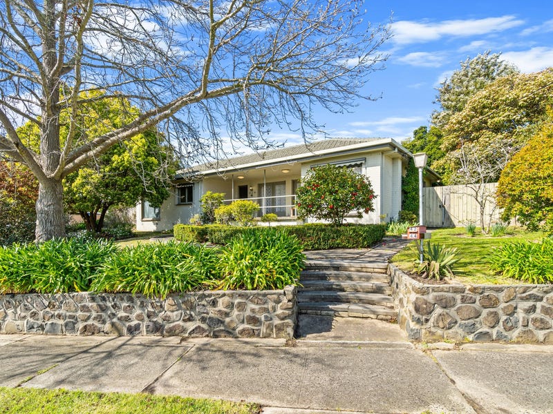 44 Cynthia Street, Morwell, Vic 3840 Property Details