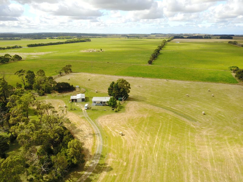 635 OUTTRIM LEONGATHA ROAD, Outtrim, Vic 3951 Property Details