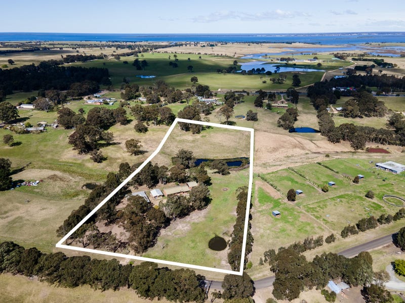 27 Paterson Court, Nicholson, Vic 3882 Property Details