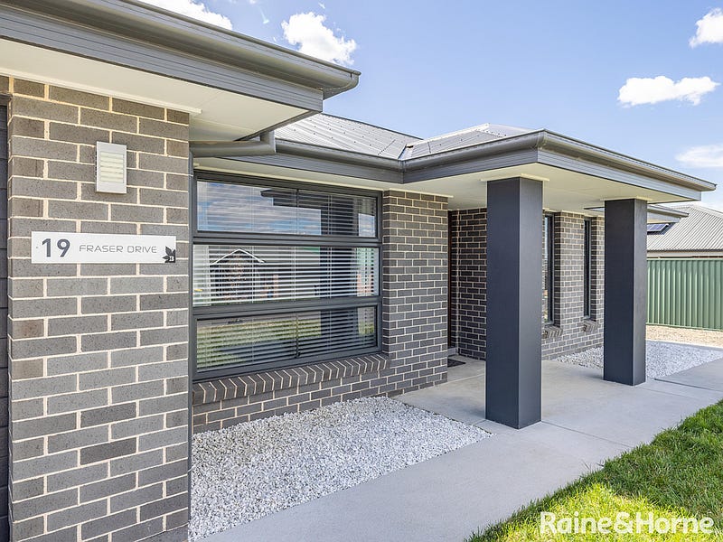 19 Fraser Drive, Eglinton, NSW 2795 Property Details