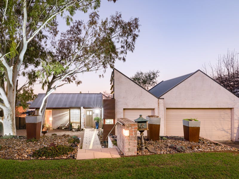 18 Grandview Terrace, East Albury, NSW 2640
