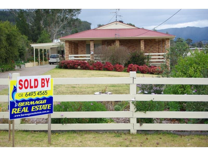 26 Hoyer Street, Cobargo, NSW 2550