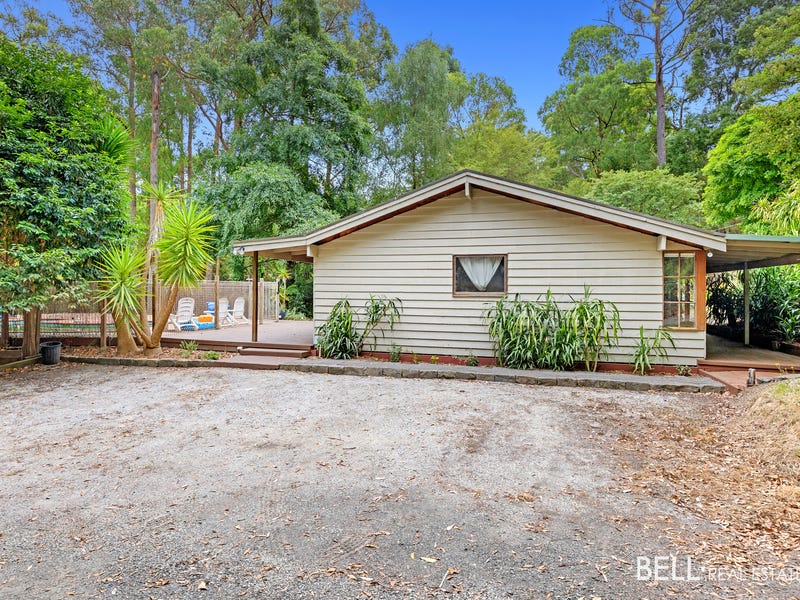 614 Woods Point Road, East Warburton, VIC 3799