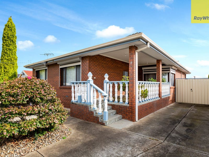 9 Marshall Avenue, St Albans, VIC 3021
