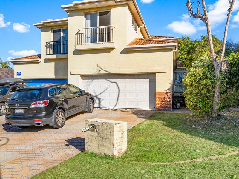 1/84 Kincaid Drive, Highland Park, QLD 4211