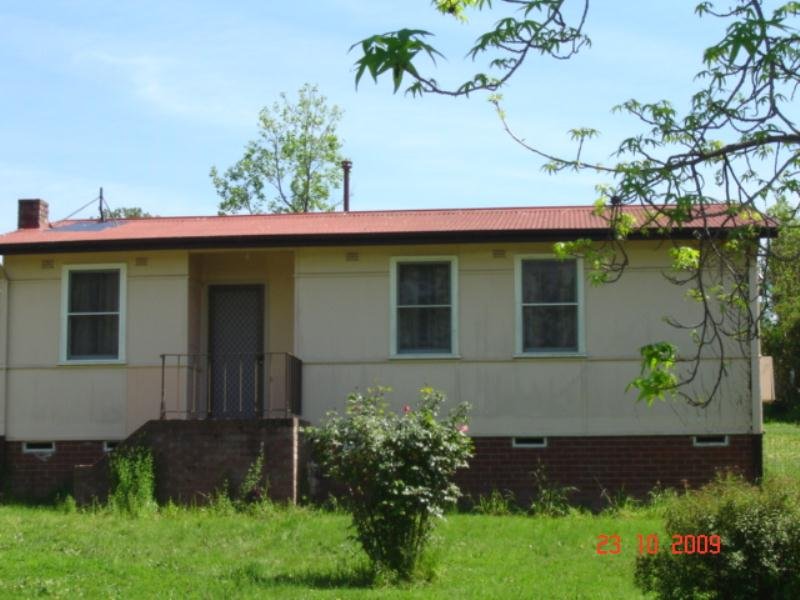 57 Sydney Street, Tumut, NSW 2720