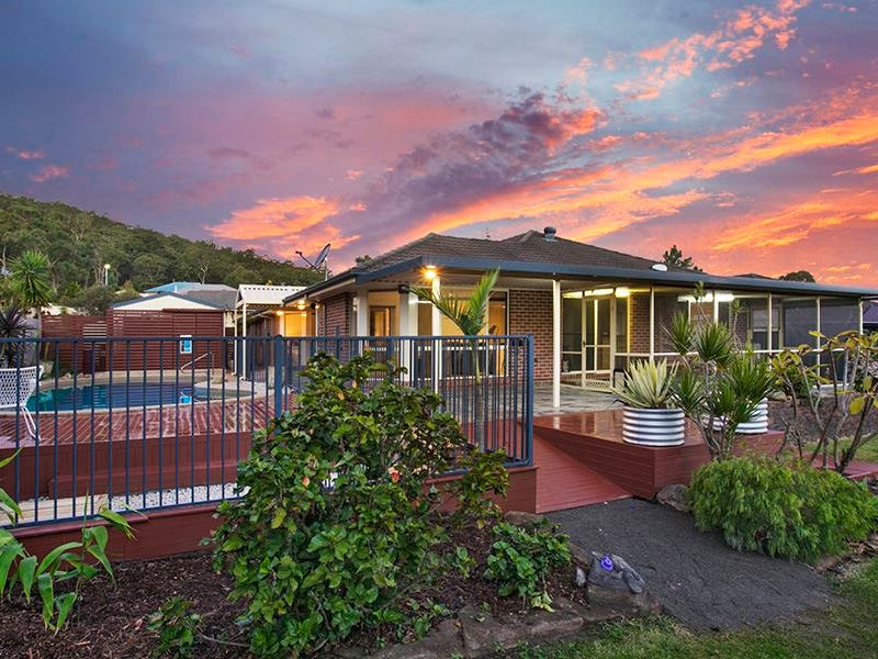 61 Turnbull Street, Fennell Bay, NSW 2283