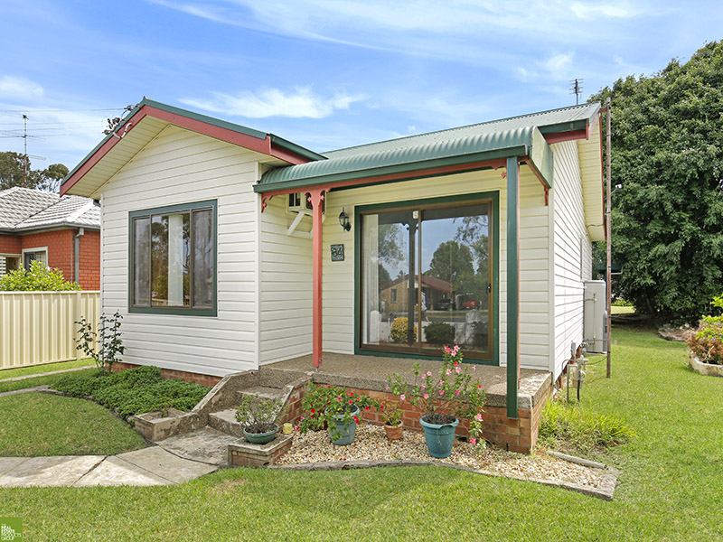 64 Cawley Street, Bellambi, NSW 2518