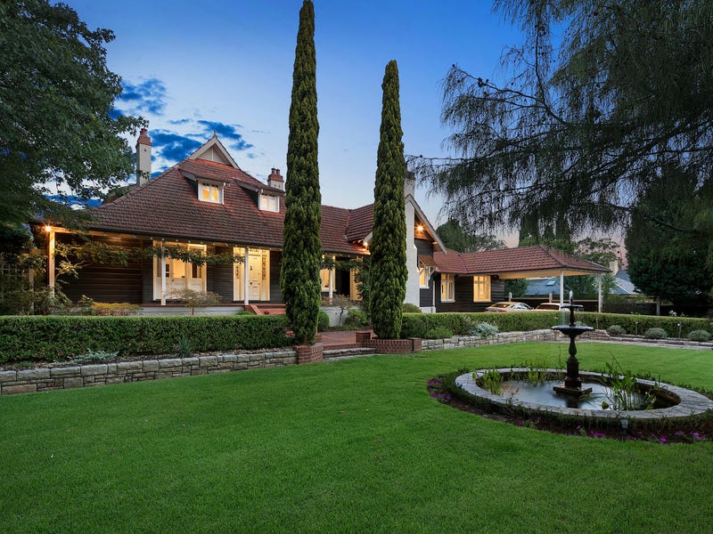 1 Water Street, Wahroonga, NSW 2076 Property Details