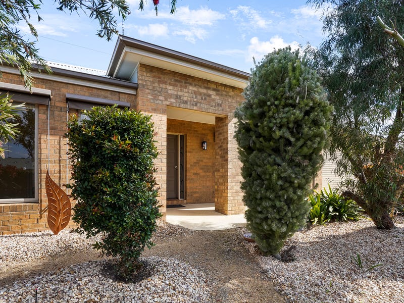 1/220 South Valley Road, Highton, Vic 3216 Property Details