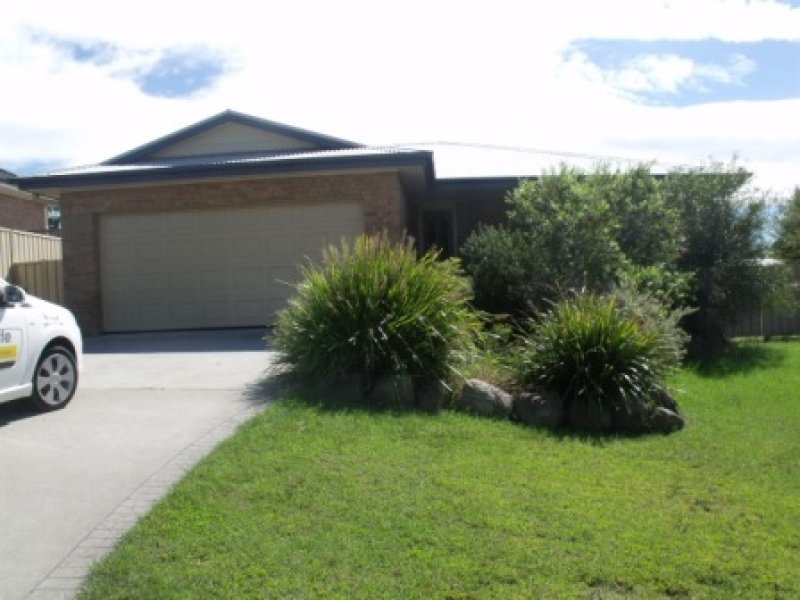12 Grevillea Court, Ulladulla, NSW 2539