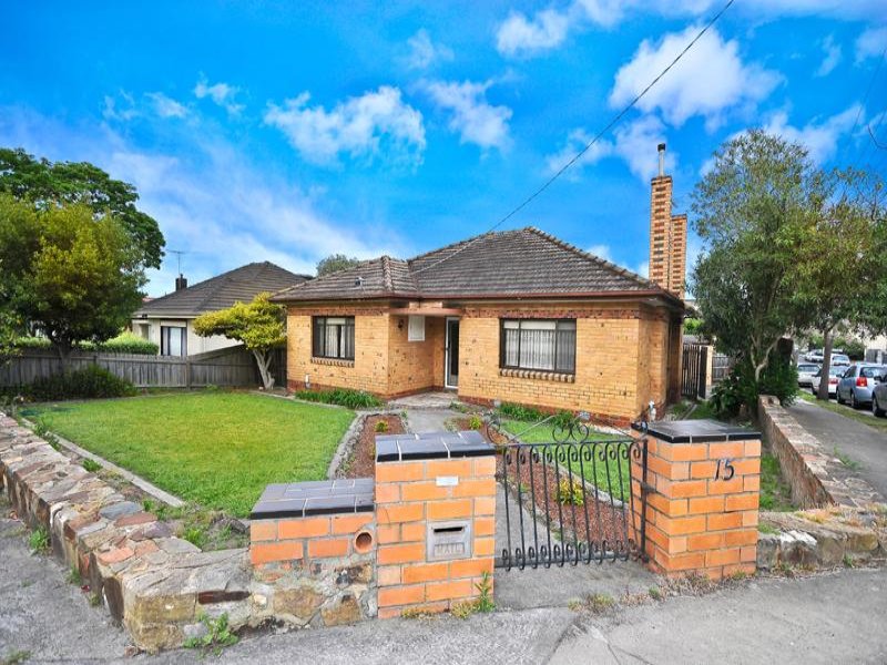 15 Colin Road, Oakleigh South, VIC 3167