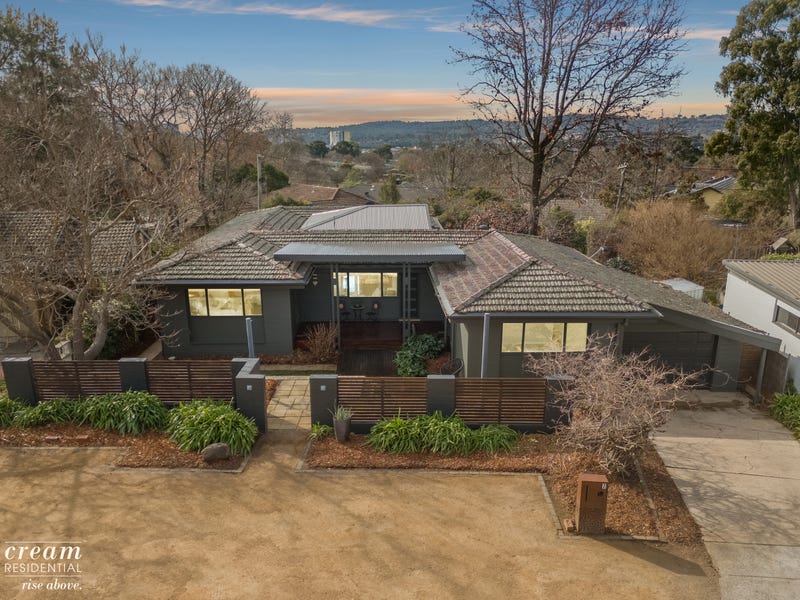 7 Cumberlege Crescent, Pearce, ACT 2607 House for Sale realestate