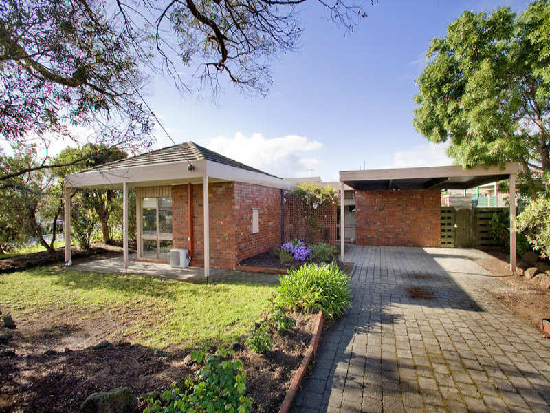 104 Flinders Avenue, Lara, Vic 3212 Property Details