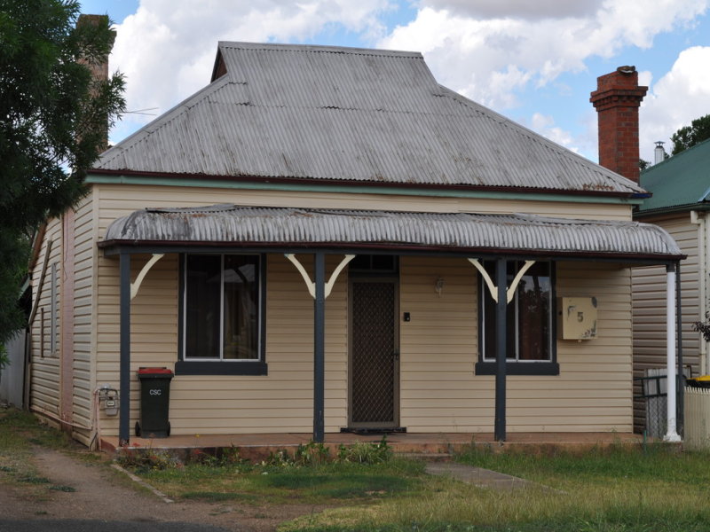 5 Temora Street, Cootamundra, NSW 2590