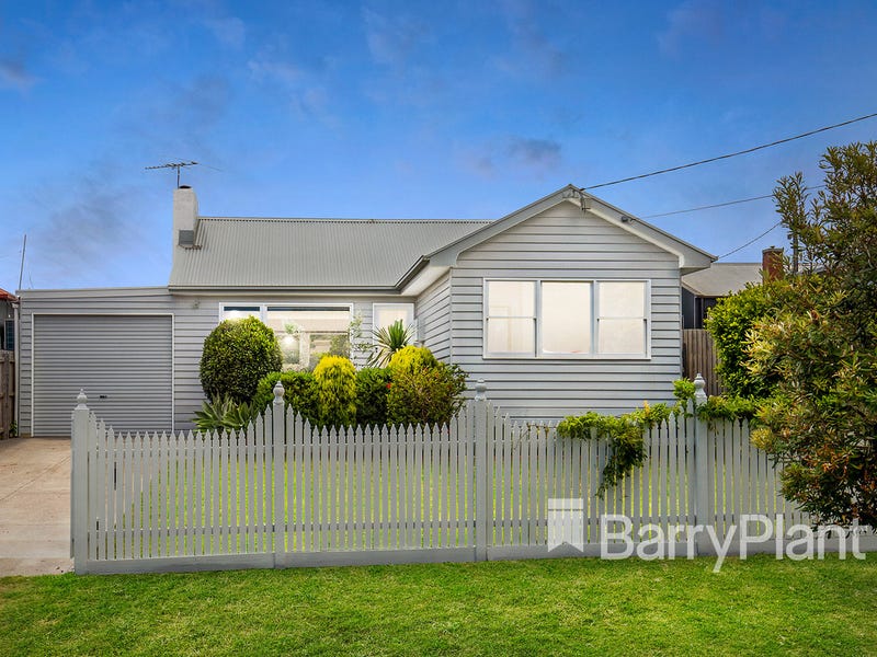 17 Foam Street, Rosebud, Vic 3939 Property Details