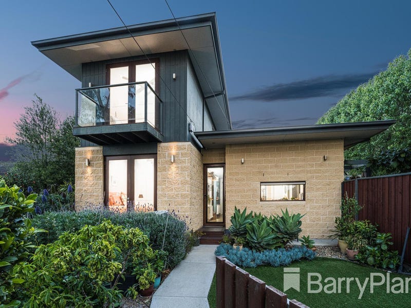 1/6 Cedar Grove, Highton, Vic 3216 Property Details