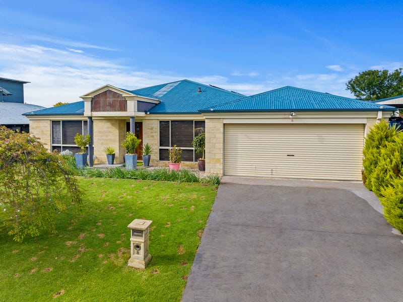8 Norview Drive, Leongatha, Vic 3953 House for Sale