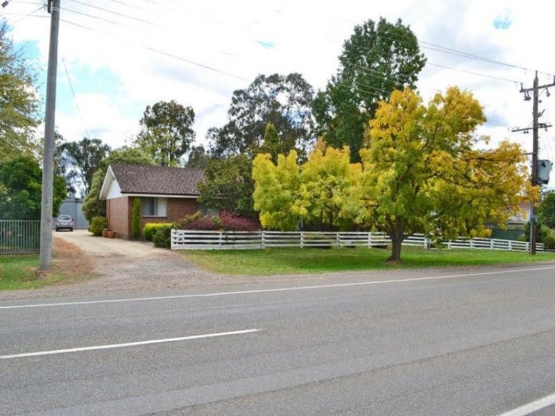 15 Malcolm Street, Mansfield, Vic 3722 Property Details