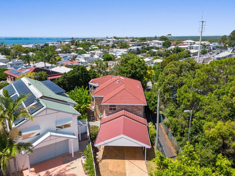 61 Gordon Parade, Manly, QLD 4179