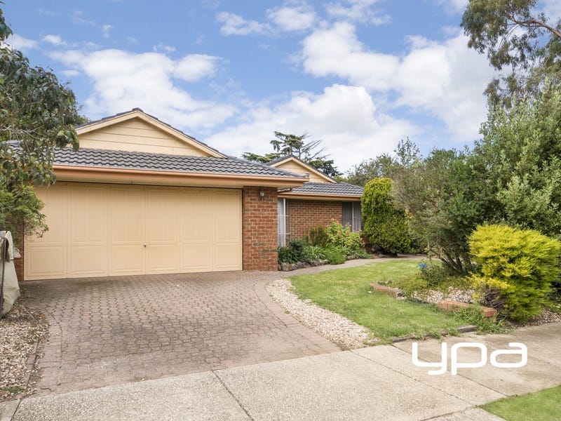 49 Carnoustie Drive, Sunbury, VIC 3429