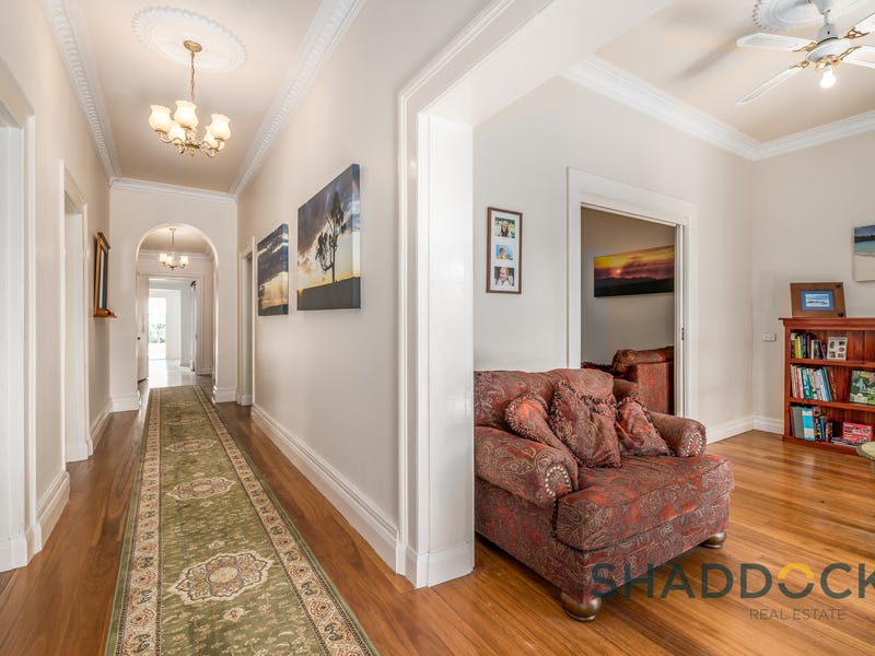 33 Hunter Street, Singleton, NSW 2330 Property Details