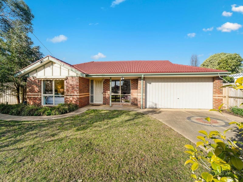 6 Plover Court, Mount Eliza, VIC 3930