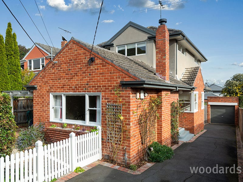 2/33 Chestnut Street, Surrey Hills, VIC 3127