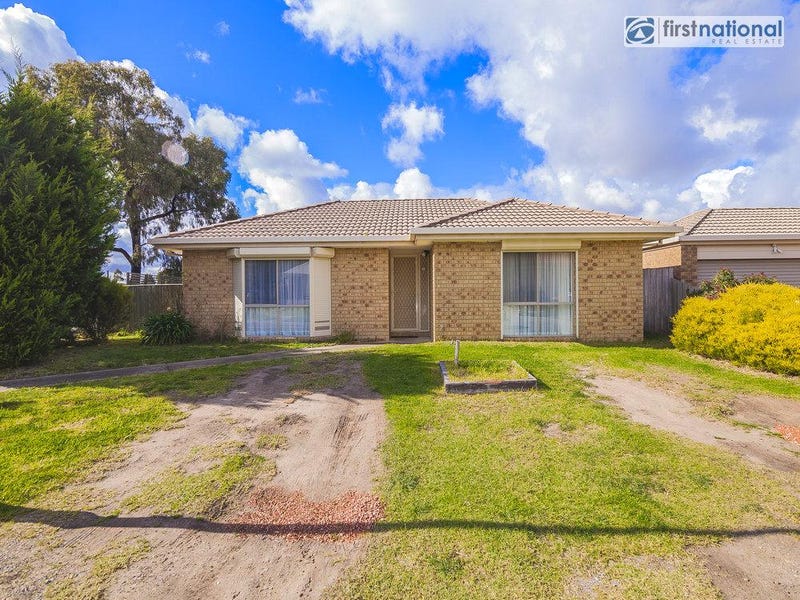 32 Exmouth Road, Craigieburn, VIC 3064