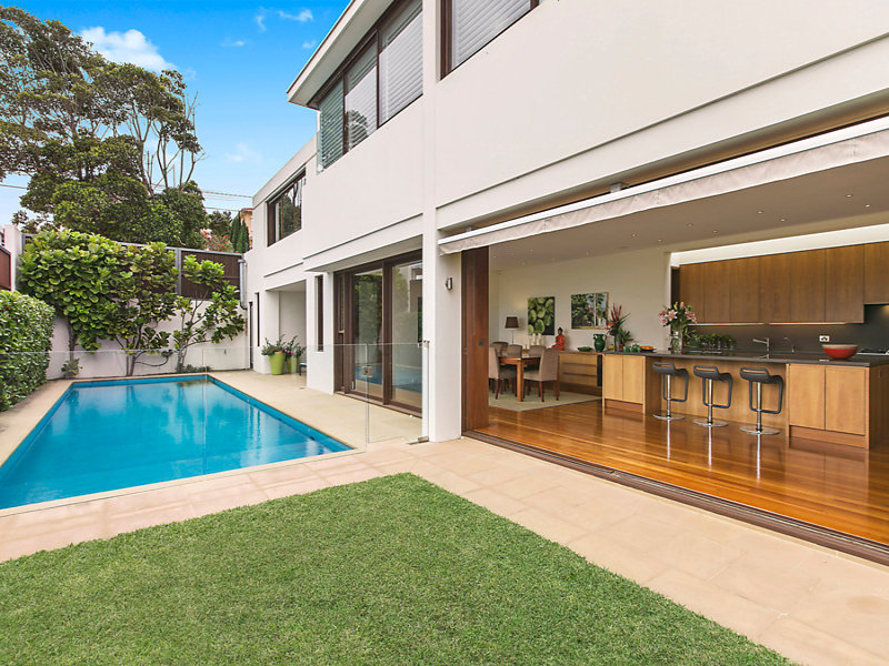 68 Village High Road, Vaucluse, NSW 2030 68 Village High Road, Vaucluse, NSW 2030