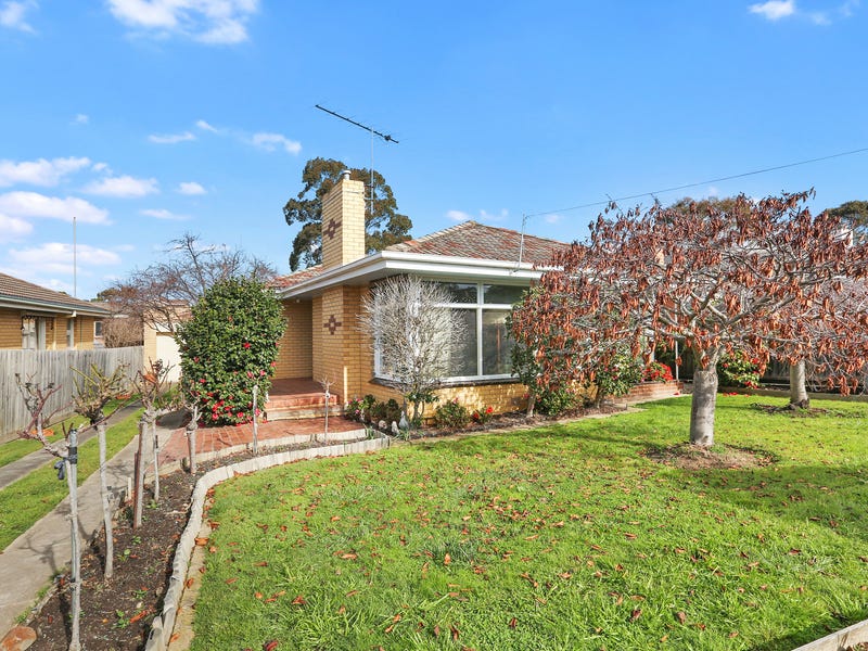 17 Kidman Avenue, Belmont, Vic 3216 Property Details