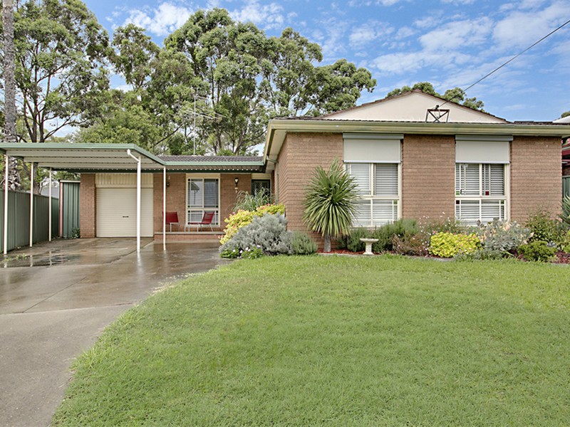 39 Wentworth Drive, Camden South, NSW 2570