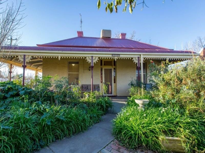 354 Tribune Street, Albury, NSW 2640 Property Details