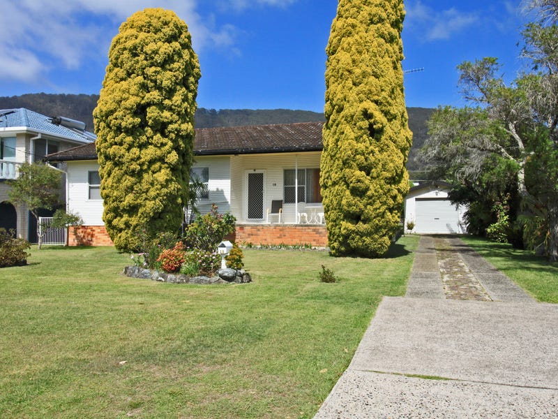 18 McLennan Street, Laurieton, NSW 2443 Property Details