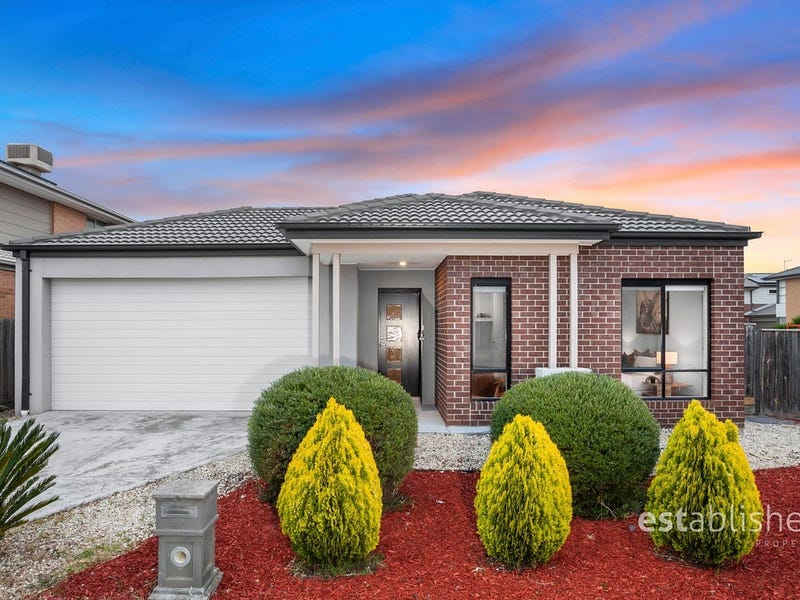 24 Neighbourhood Grove, Point Cook, VIC 3030 - realestate.com.au