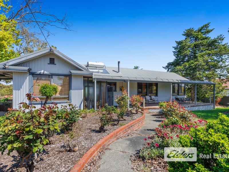 43 Deakin Street, Collie, WA 6225 House for Sale