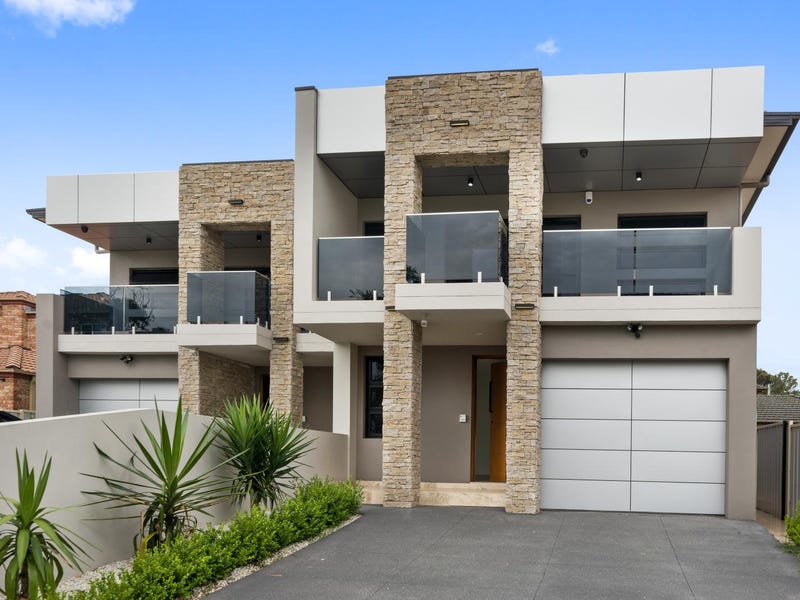 52A Burbank Avenue, Picnic Point, NSW 2213