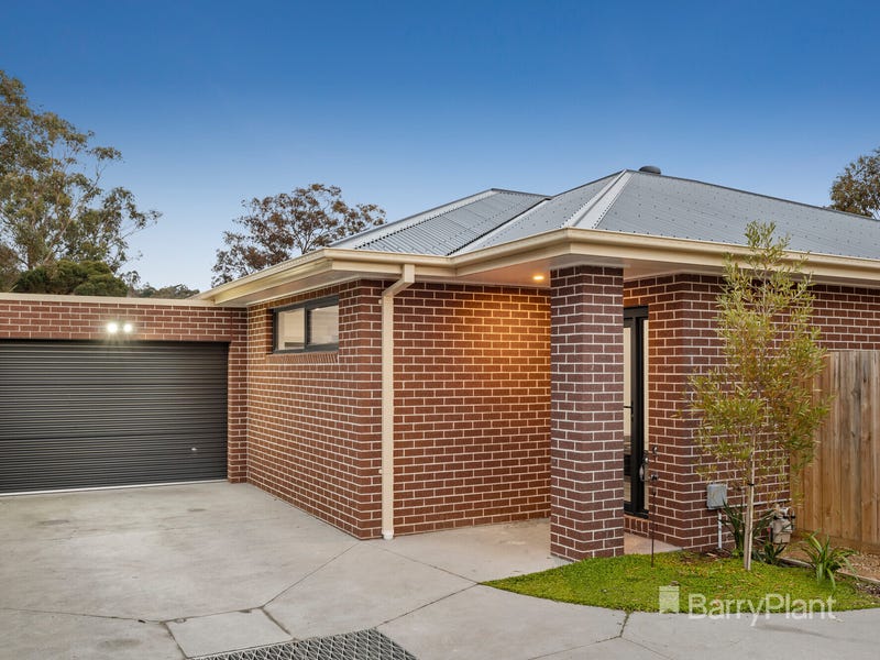 2/38 Pembroke Road, Mooroolbark, Vic 3138 Property Details